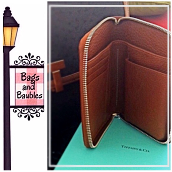 Tiffany & Co. Handbags - Price Firm TIFFANY & Co Smart Phone Wallet: 4,5,SE